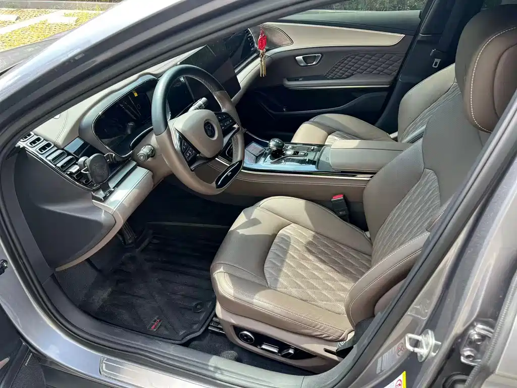 BYD Han — миниатюра 7