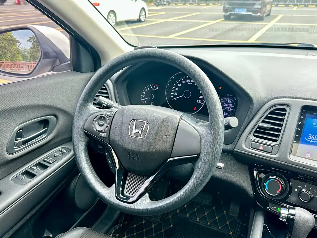 Honda Vezel — миниатюра 15