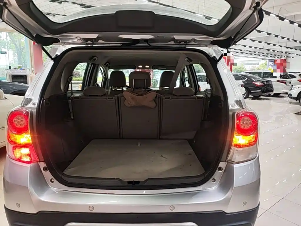 Toyota Verso — миниатюра 19