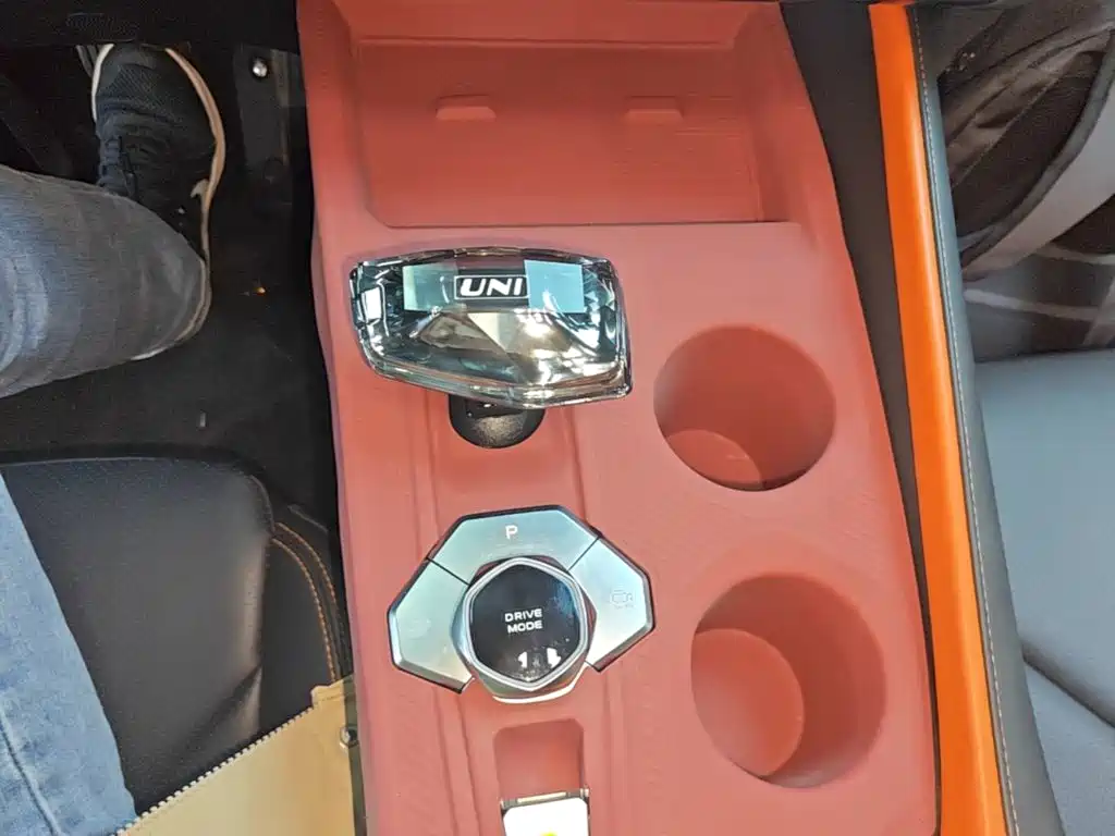 Changan UNI-V — миниатюра 14