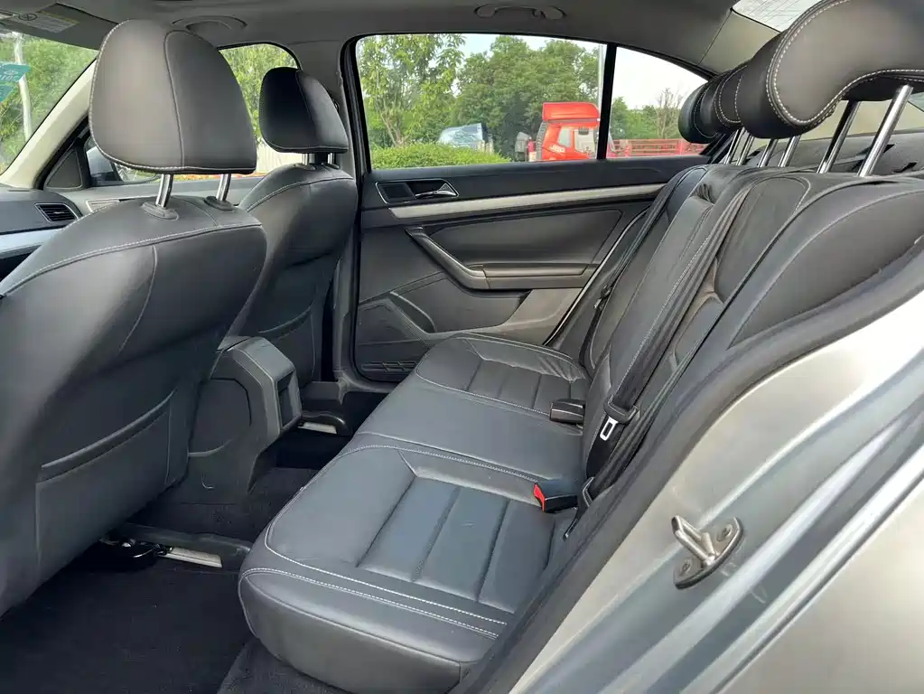 Volkswagen Lavida 230TSI DSG Comfort Edition, фото 10