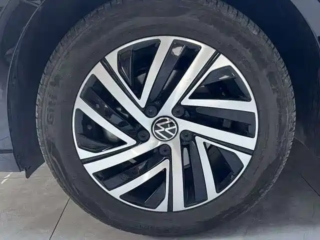 Volkswagen Lavida — миниатюра 18