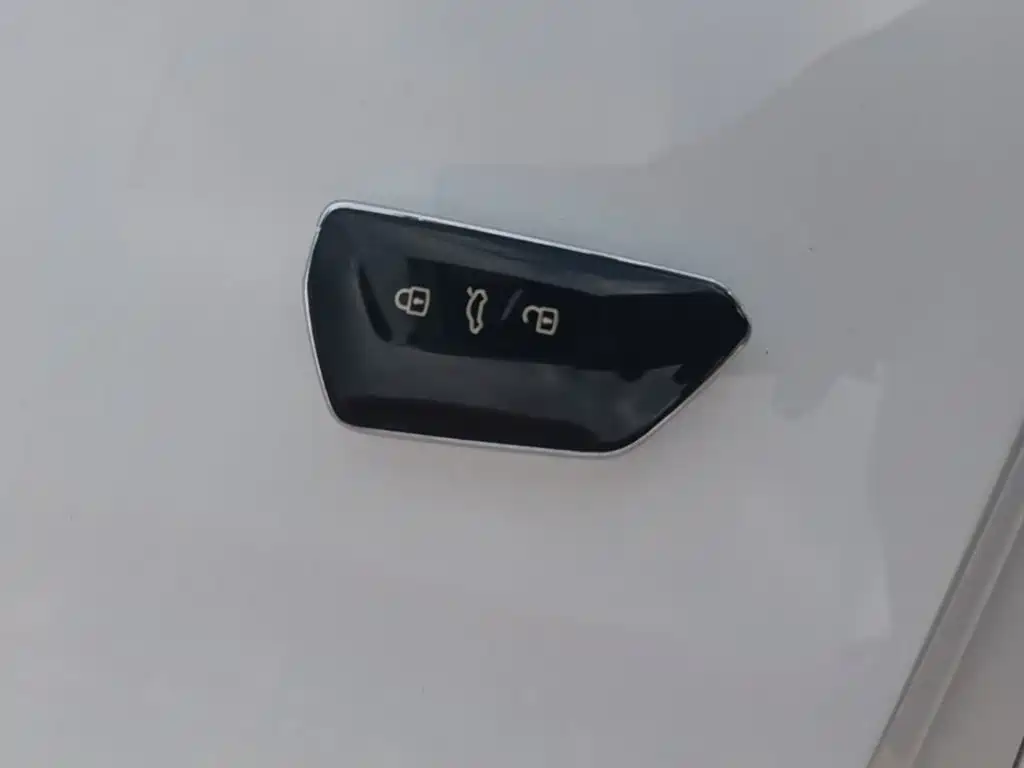 Volkswagen Golf — миниатюра 9