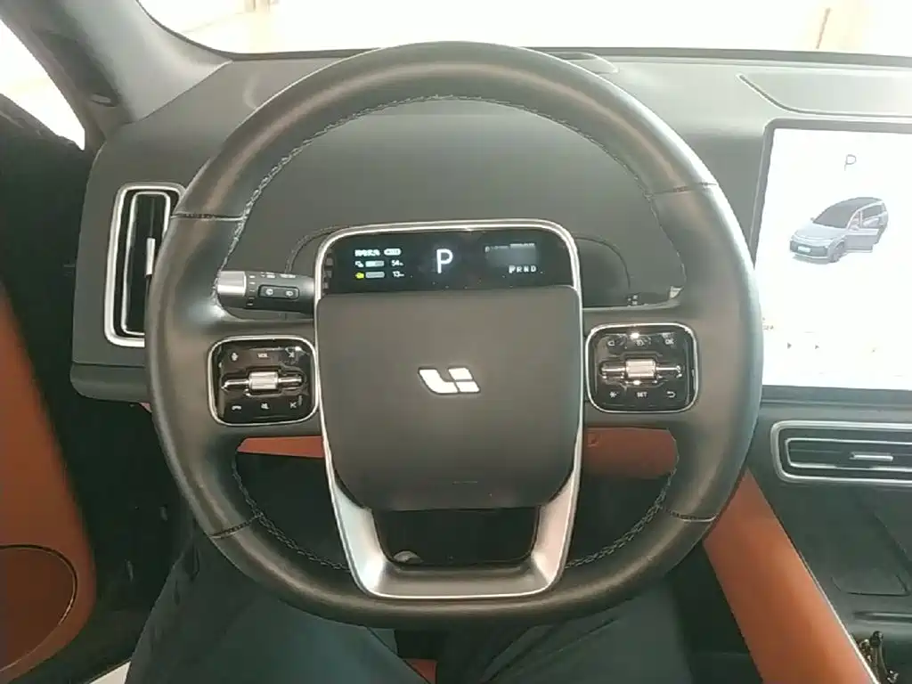 Li Auto Li L9 — миниатюра 11