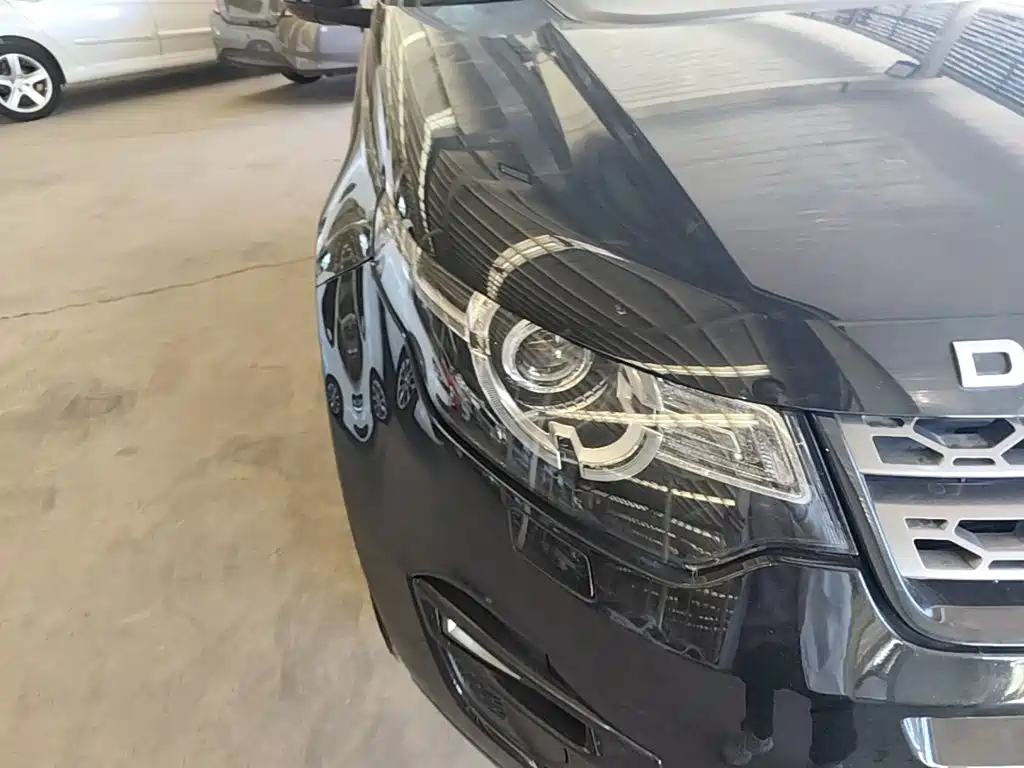 Land Rover Discovery Sport — миниатюра 11