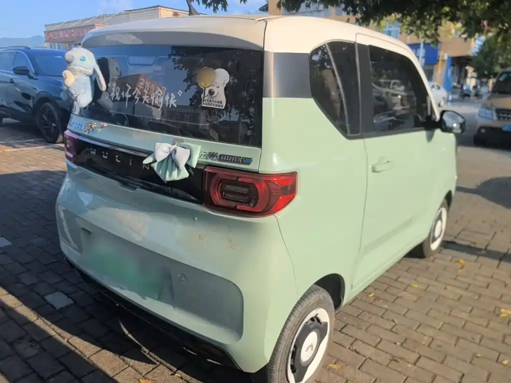 Wuling MINIEV — миниатюра 7