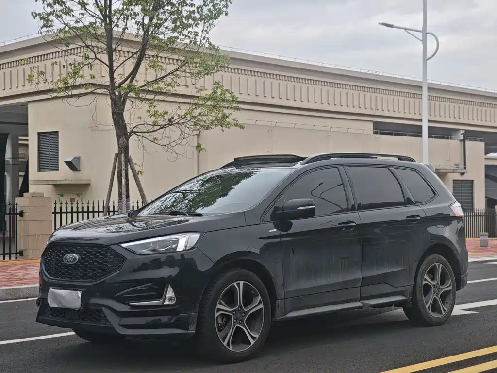 Ford Edge 2020