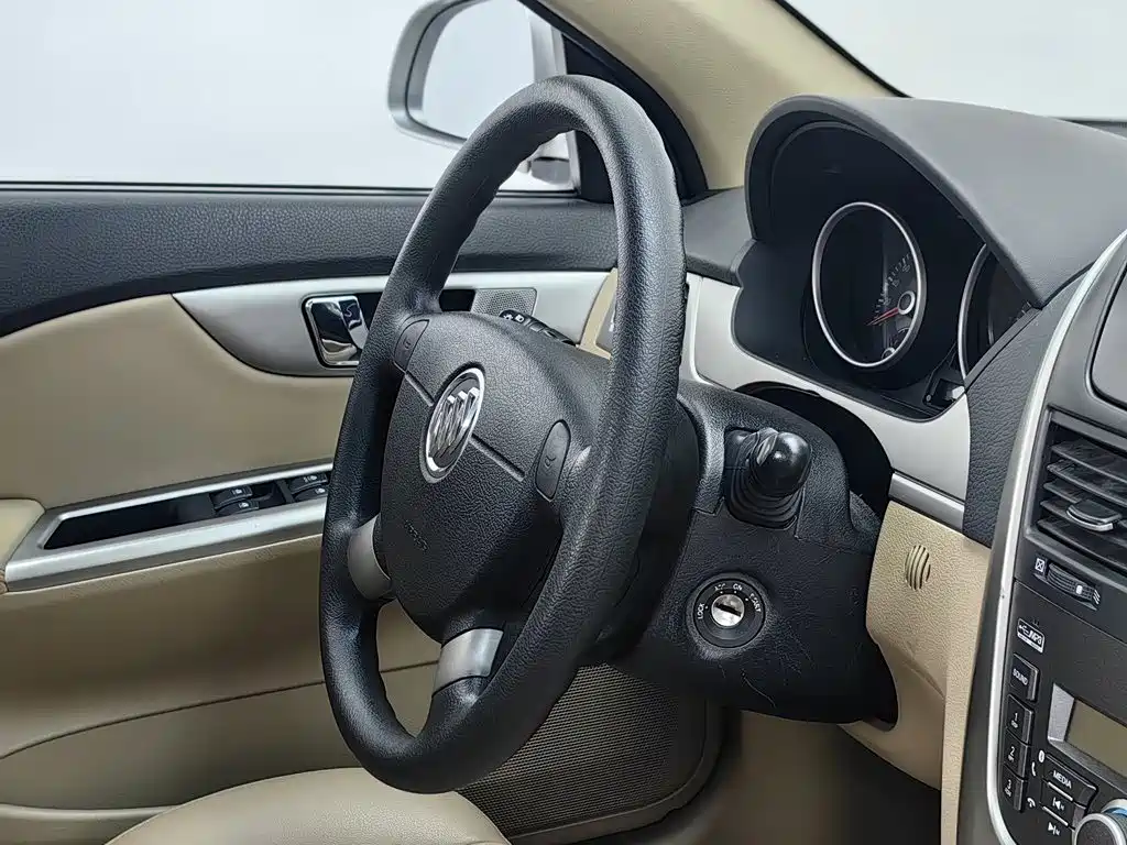 Buick Excelle — миниатюра 22