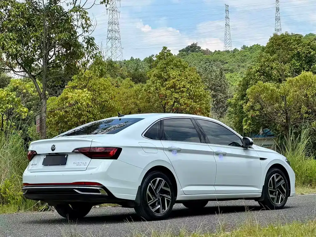 Volkswagen Sagitar — миниатюра 4