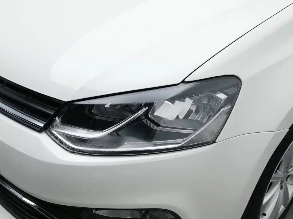 Volkswagen Polo — миниатюра 7