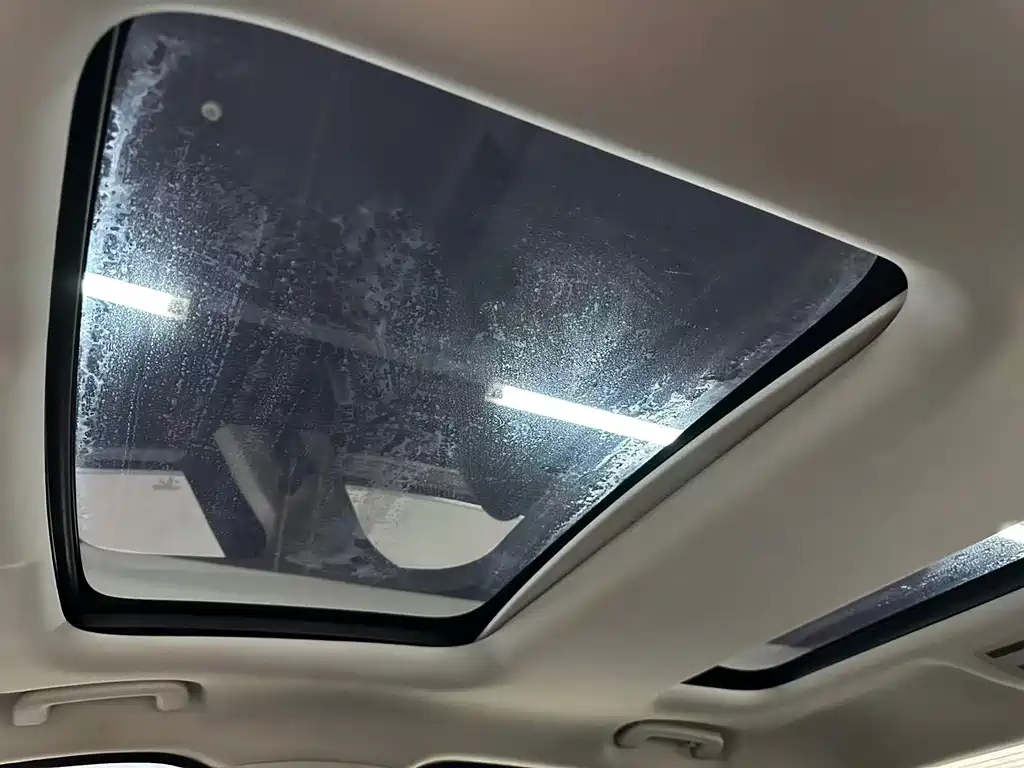 Jaguar XEL — миниатюра 13