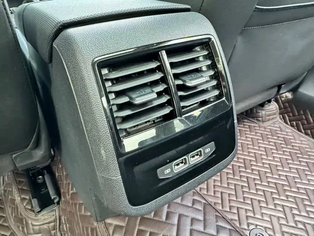 Volkswagen Sagitar — миниатюра 13
