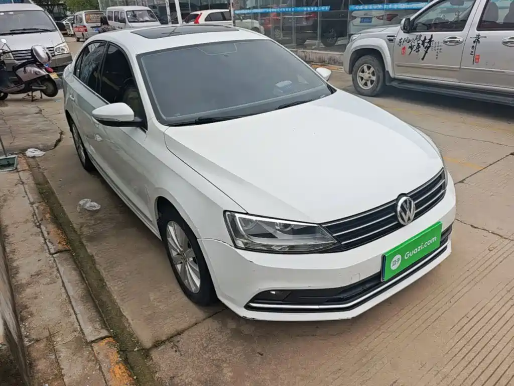Volkswagen Sagitar — миниатюра 4