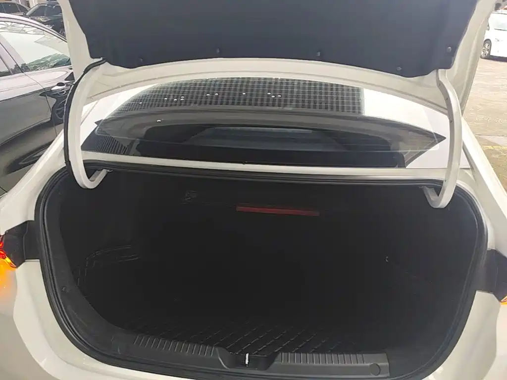 GAC Motor Shadow Leopard — миниатюра 19