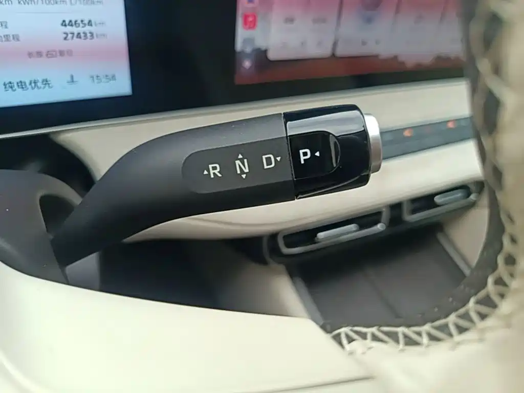 Roewe D7 — миниатюра 14