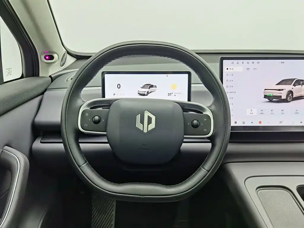 Leapmotor Leapmotor C10 — миниатюра 11