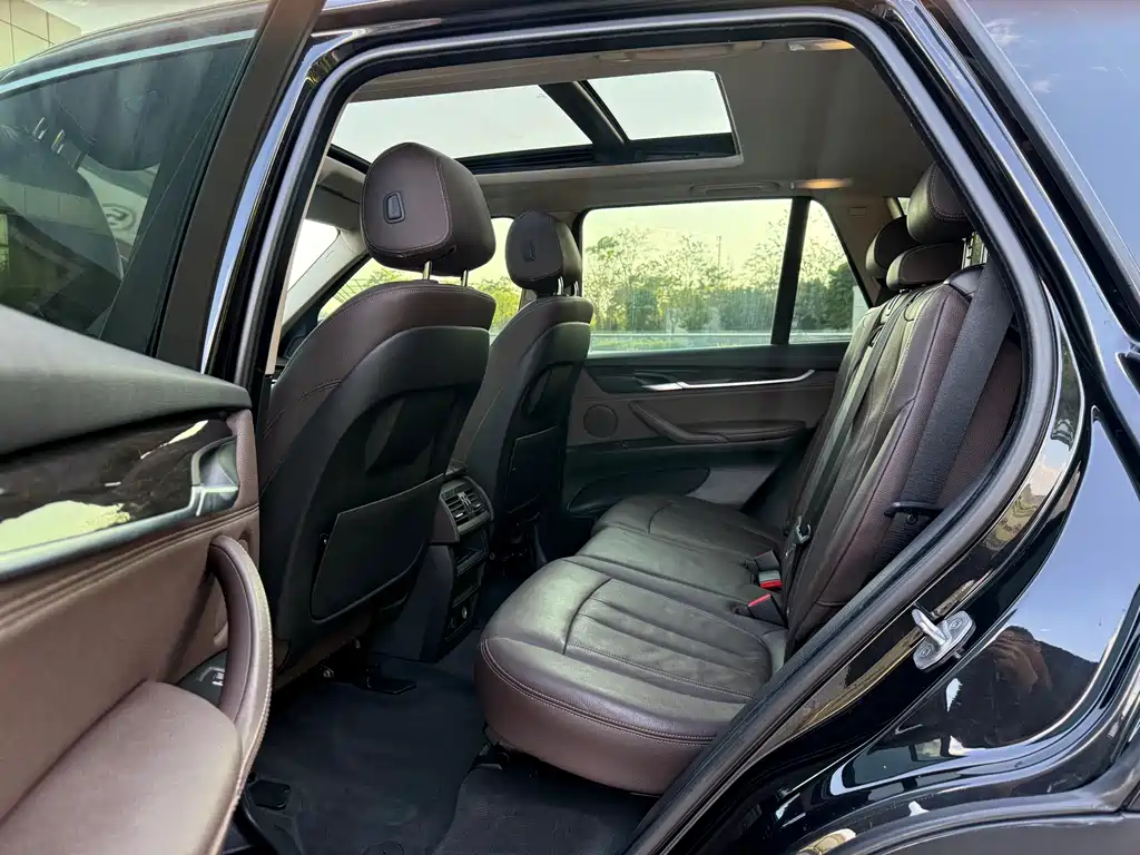 BMW X5 2014 xDrive35i Lead