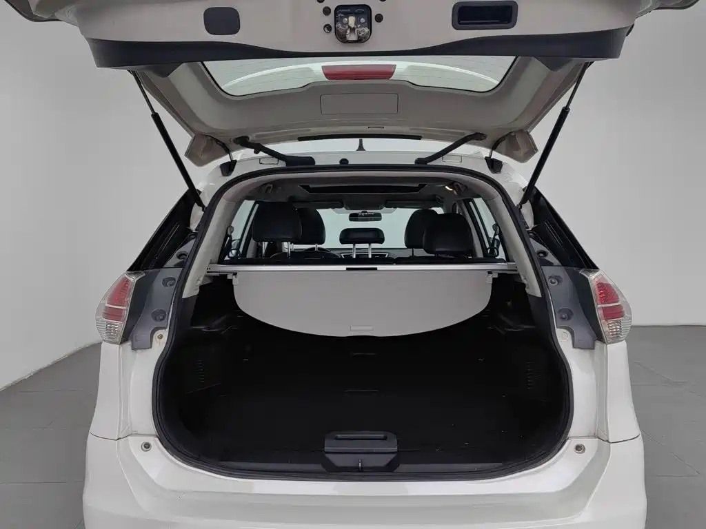 Nissan X-Trail — миниатюра 16