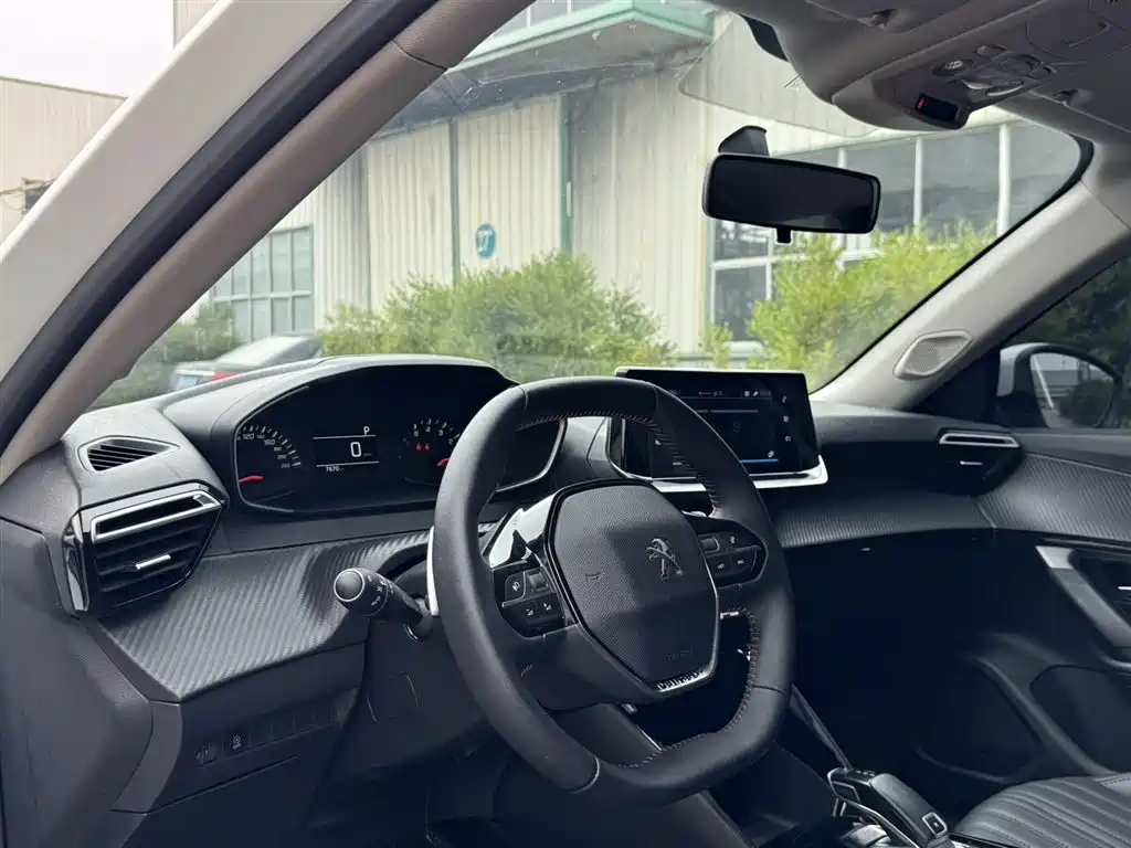Peugeot 2008 2022 230THP THE ONE