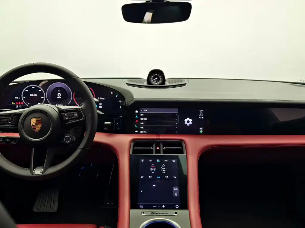 Porsche Taycan — миниатюра 7