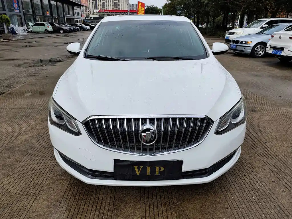 Buick Excelle — миниатюра 2