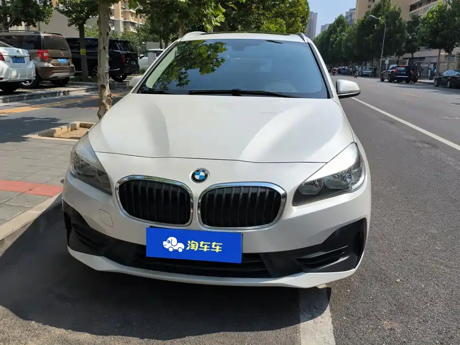 BMW 2 Series Gran Tourer — миниатюра 2
