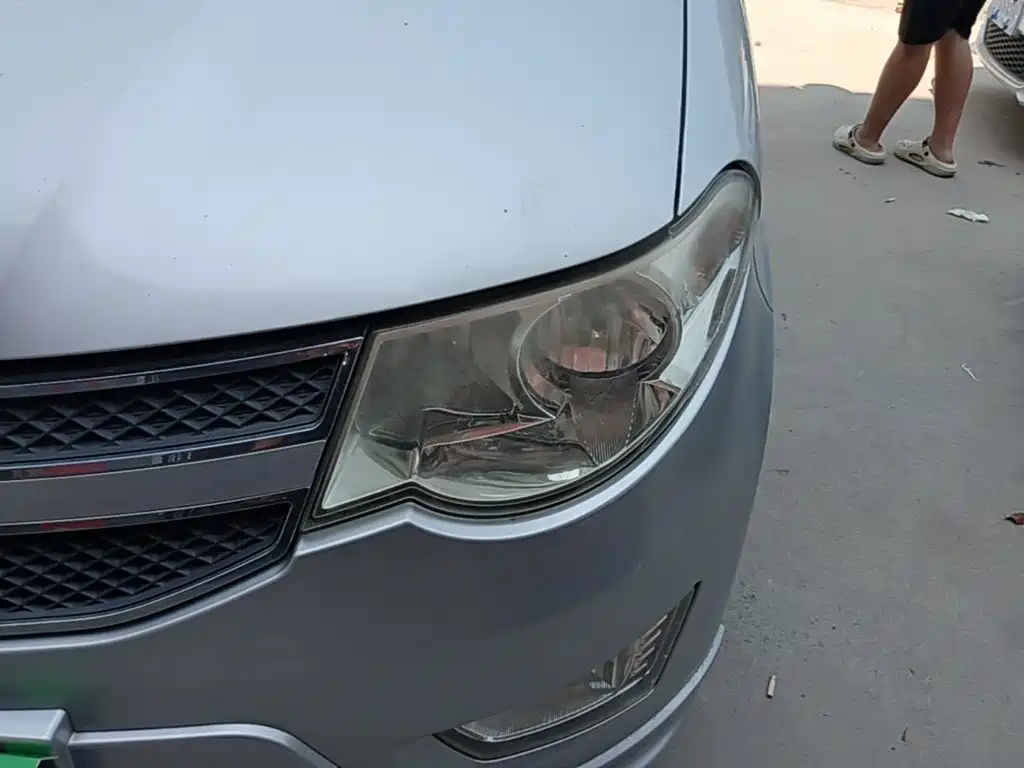 Wuling Hongguang — миниатюра 24