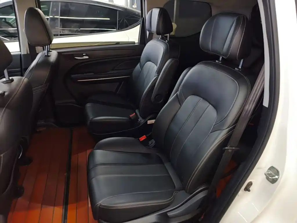 GAC Motor Trumpchi M6 — миниатюра 17