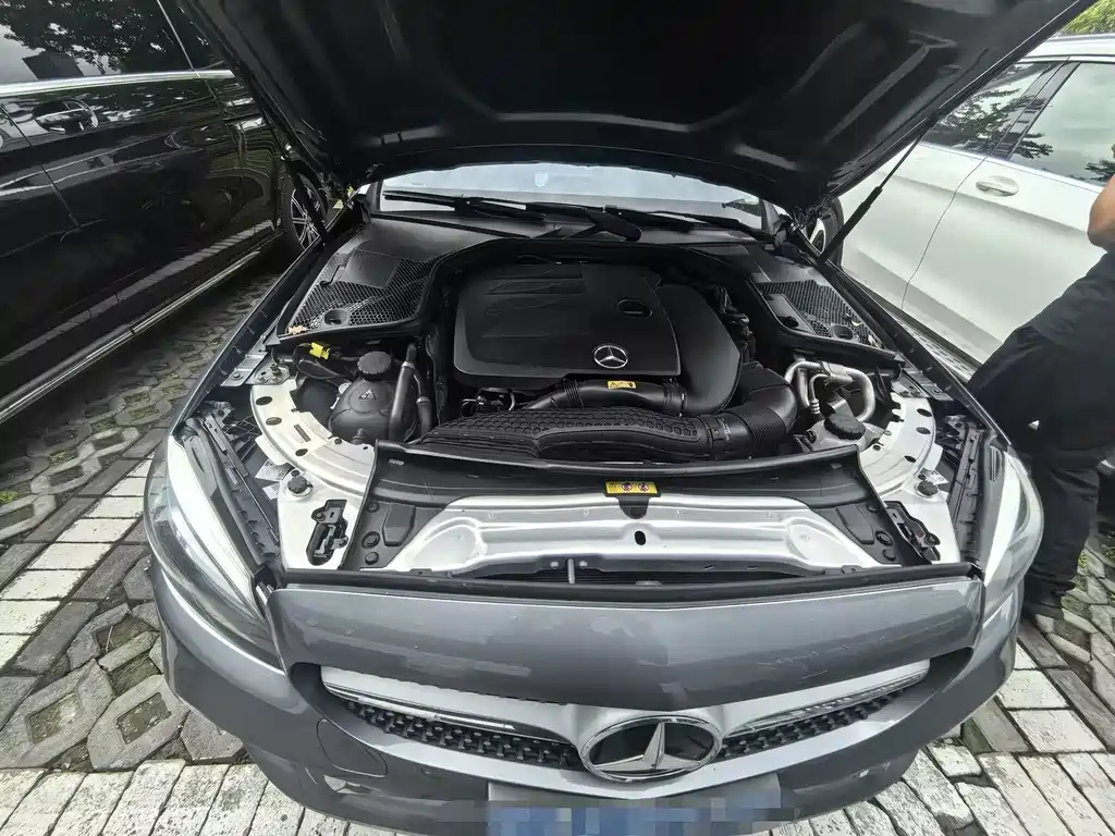 Mercedes-Benz C-Class (Import) — миниатюра 4
