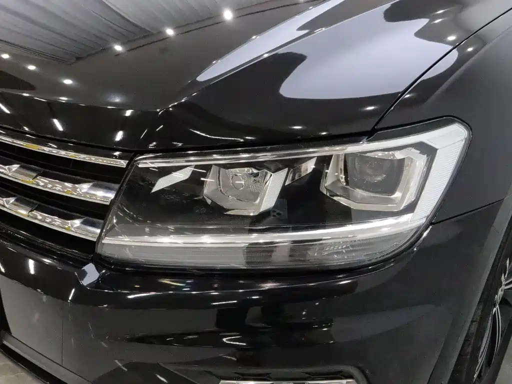 Volkswagen Tiguan L — миниатюра 18