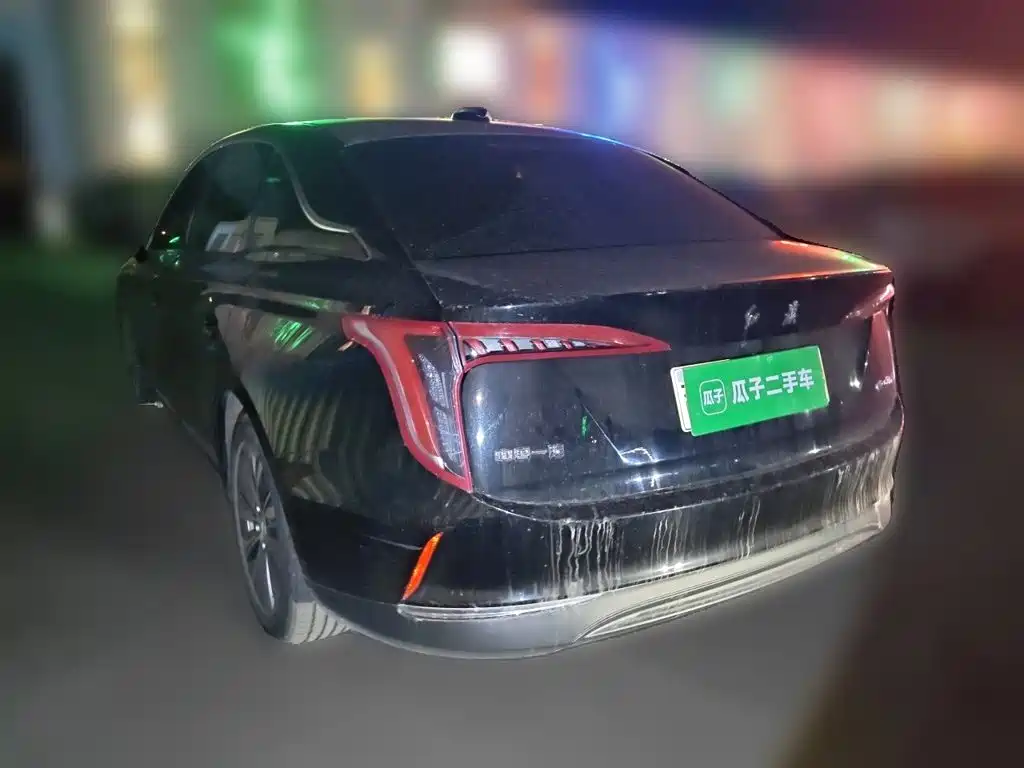 Hongqi Hongqi E-QM5 — миниатюра 4