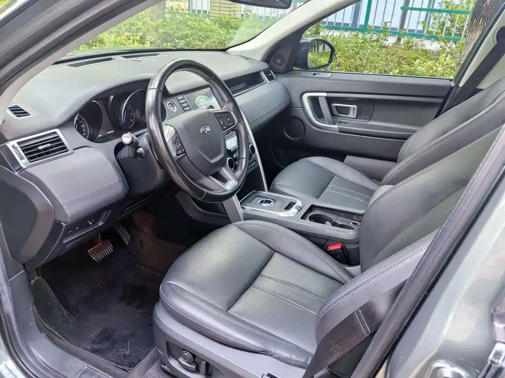 Land Rover Discovery Sport — миниатюра 4