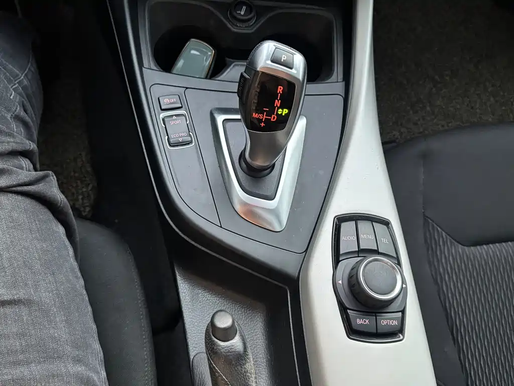 BMW 1 Series (Import) — миниатюра 14