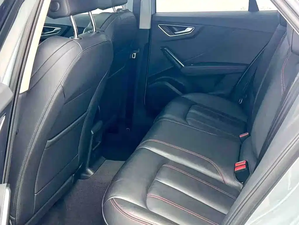 Audi Q2L — миниатюра 8