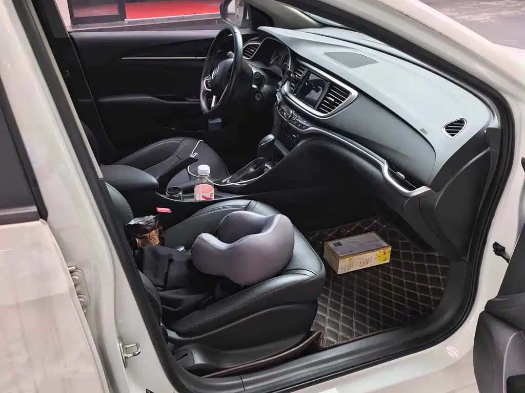 Buick Excelle — миниатюра 7
