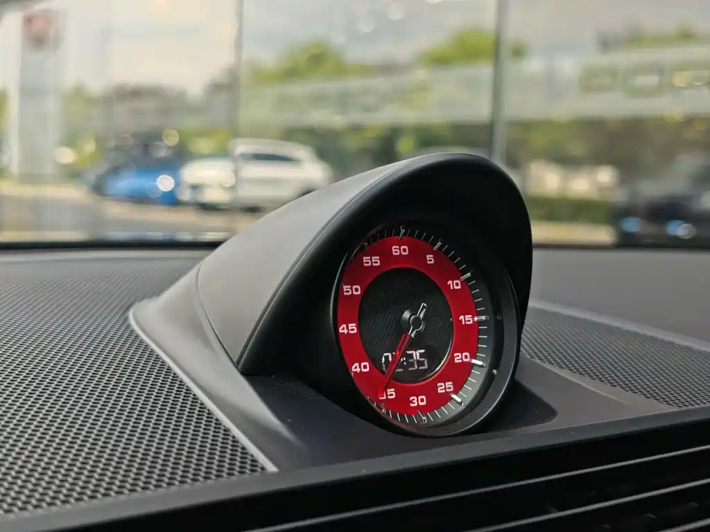 Porsche Panamera — миниатюра 10