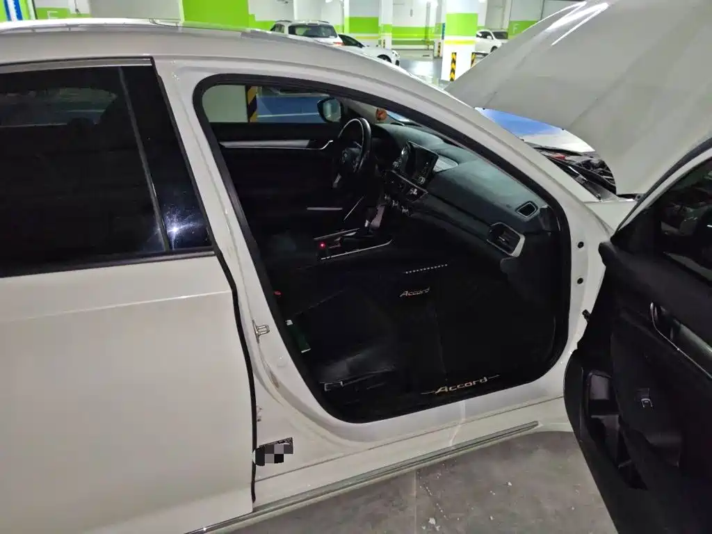 Honda Accord — миниатюра 19