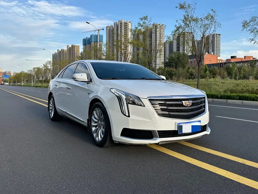 Cadillac XTS — миниатюра 5
