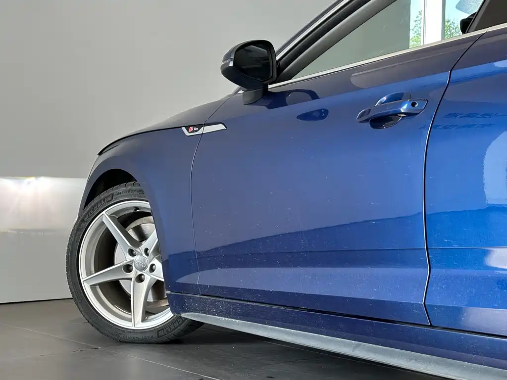 Audi A5 (Import) — миниатюра 8