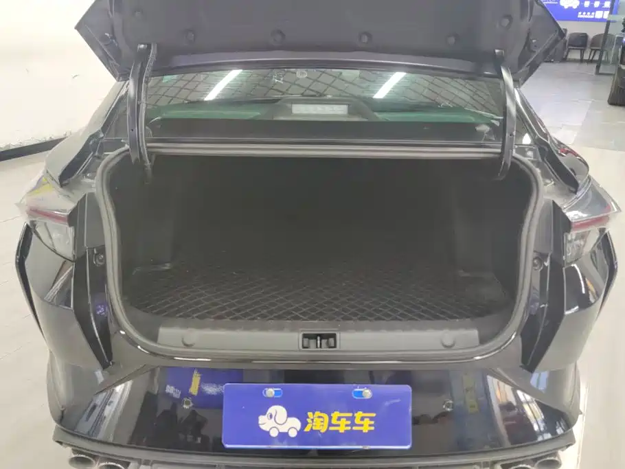 Aeolus Yixuan — миниатюра 4