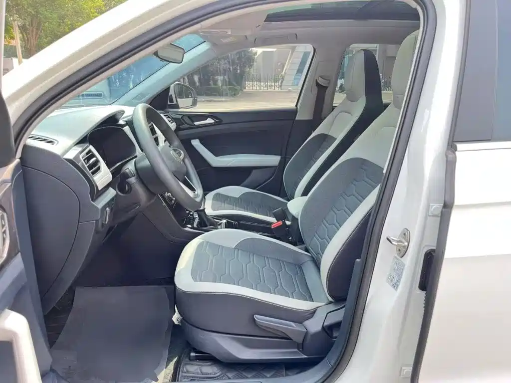 Volkswagen Tharu — миниатюра 15