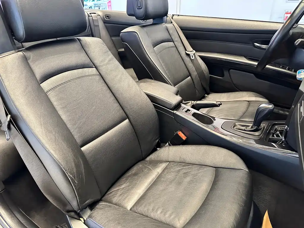 BMW 3 Series (Import) 320i Convertible Coupe Edition, фото 16