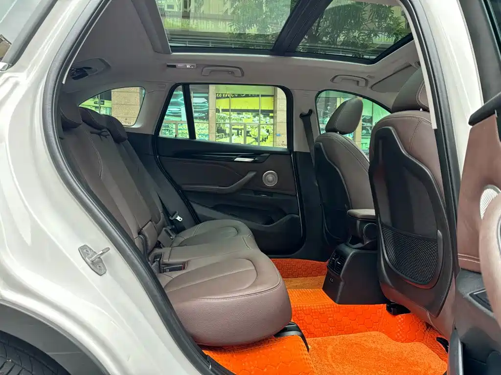 BMW X1 — миниатюра 23