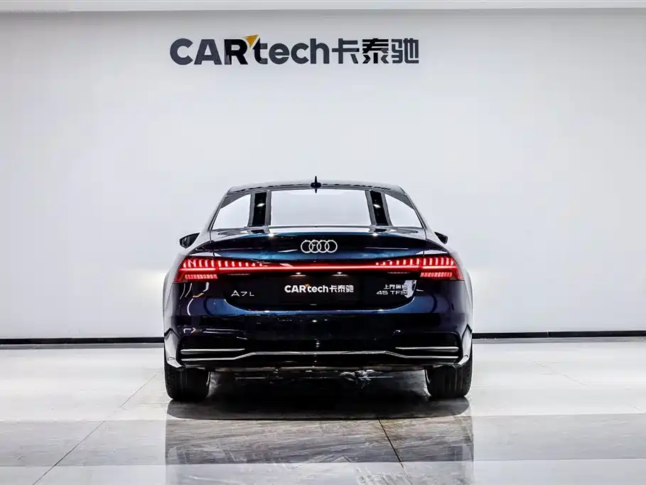 Audi A7L 2024 45TFSI S-line