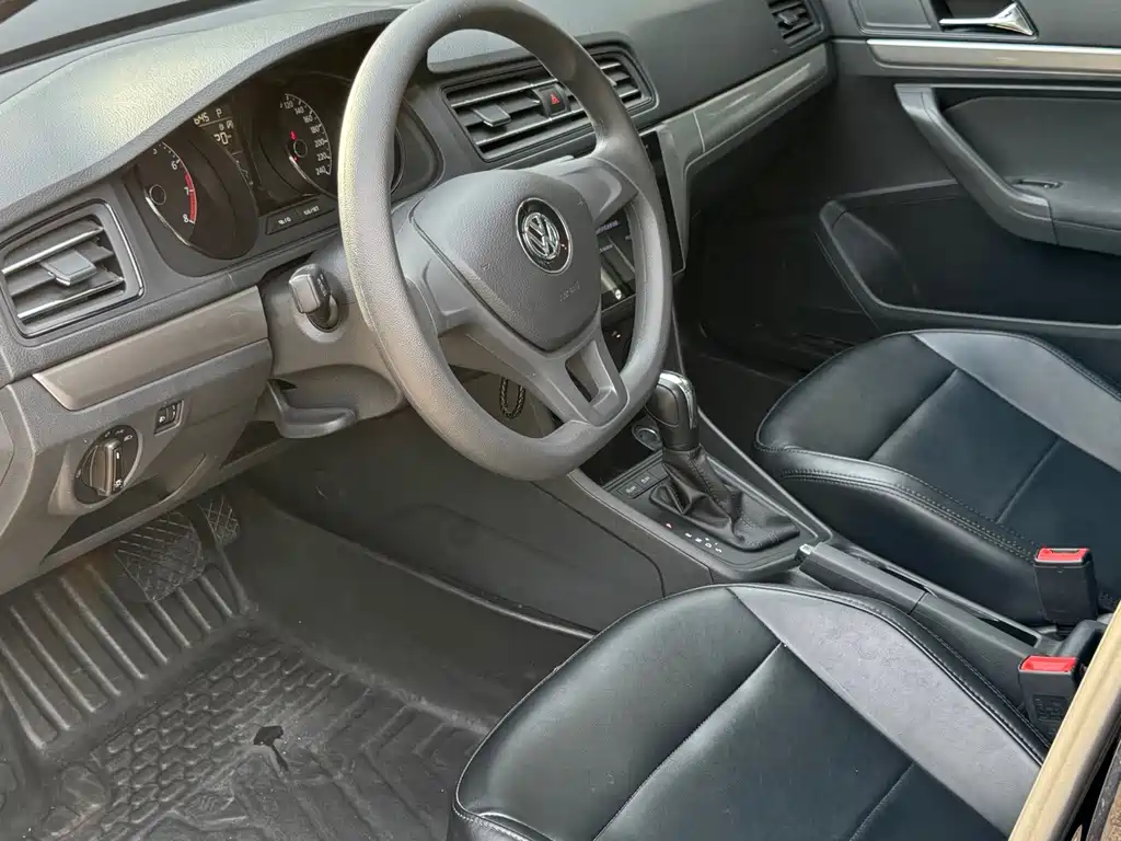 Volkswagen Lavida — миниатюра 10
