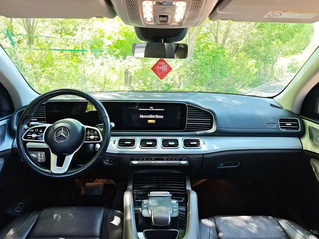 Mercedes-Benz GLE (Import) — миниатюра 4