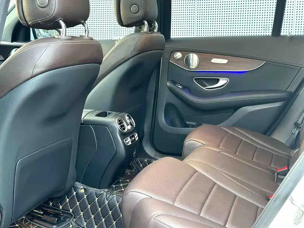 Mercedes-Benz GLC — миниатюра 7