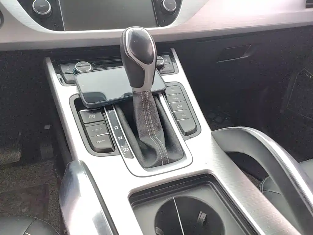 Geely Boyue — миниатюра 14