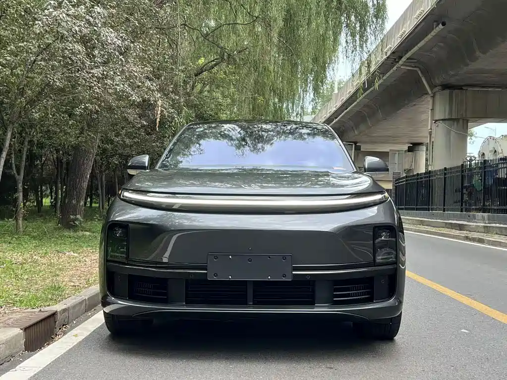 Li Auto Li L7 — миниатюра 2