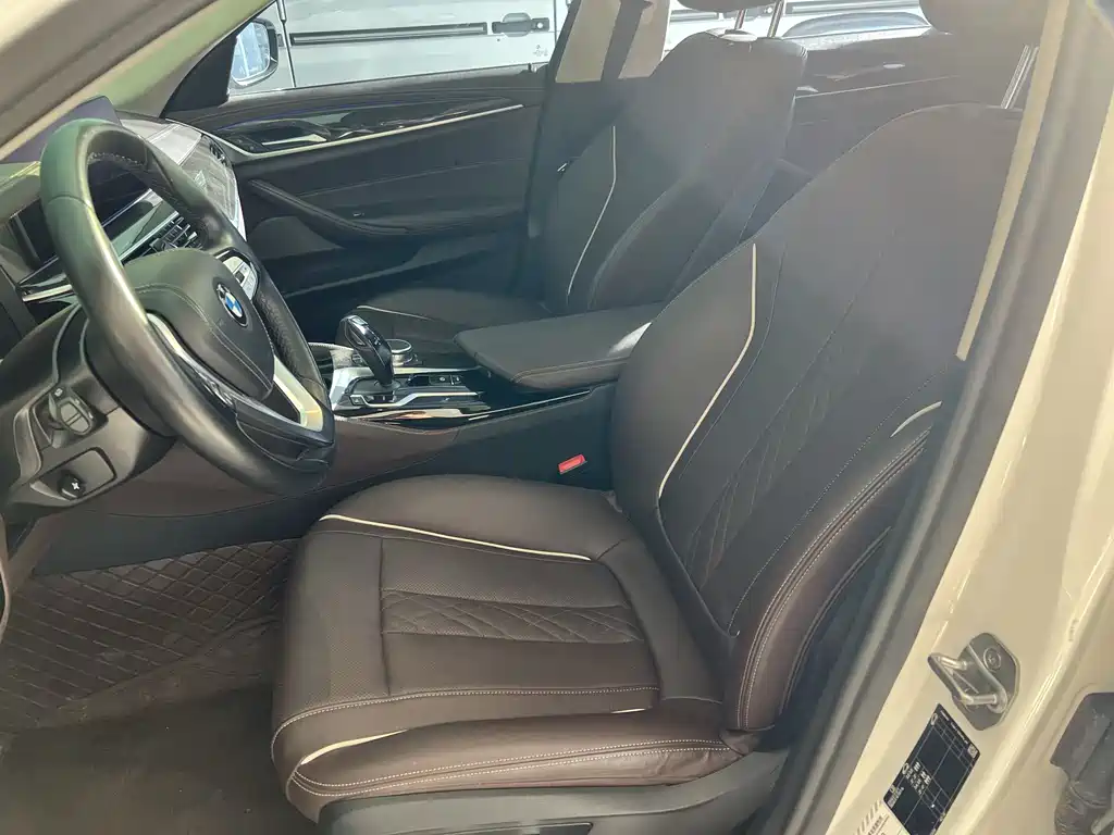 BMW 5 Series 5 2022 525Li Luxury